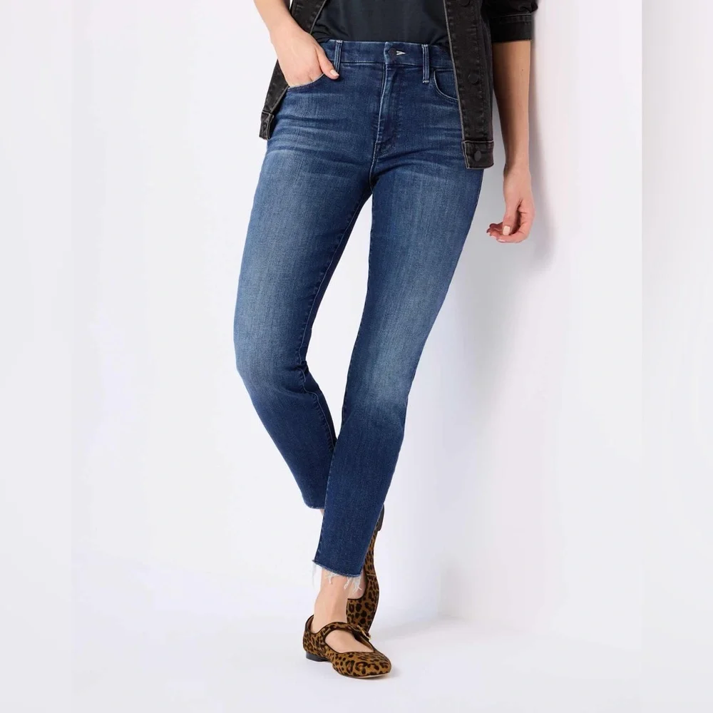 MOTHER The Looker Ankle Fray High Waisted Jeans Size 26 - Picture 1 of 10